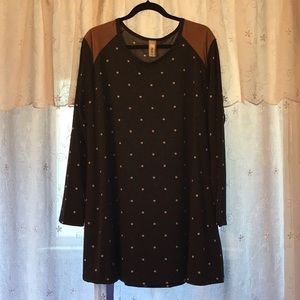 Gray/ Polka Dot Tunic